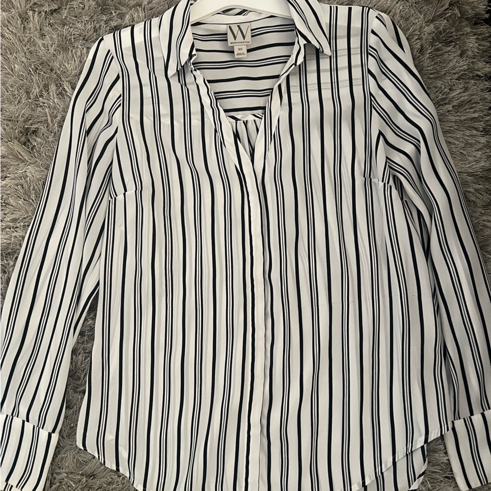 Worthington, Long Shirt, X Small Size, White with black stripes.